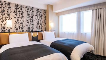 Desk, blackout curtains, iron/ironing board, free WiFi