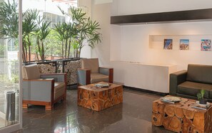 Lobby - Viaggio Nueve Tres Suites (Bogotá)
