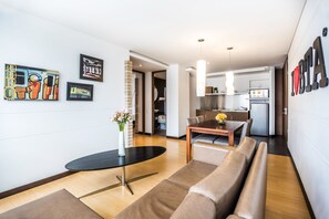 In-room dining - Viaggio Nueve Tres Suites (Bogotá)
