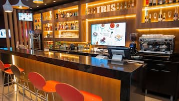 Bar (en el alojamiento)