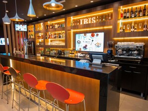 Bar (on property) - Ibis Asuncion (Asunción)