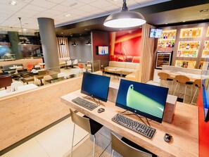 Miscellaneous - Ibis Asuncion (Asunción)