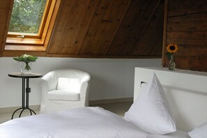 Comfort Double Room, Balcony (Milk and Coffee)