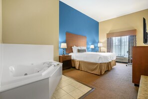 Standard Room, 1 King Bed, Non Smoking, Jetted Tub | Desk, iron/ironing board, cribs/infant beds, free WiFi