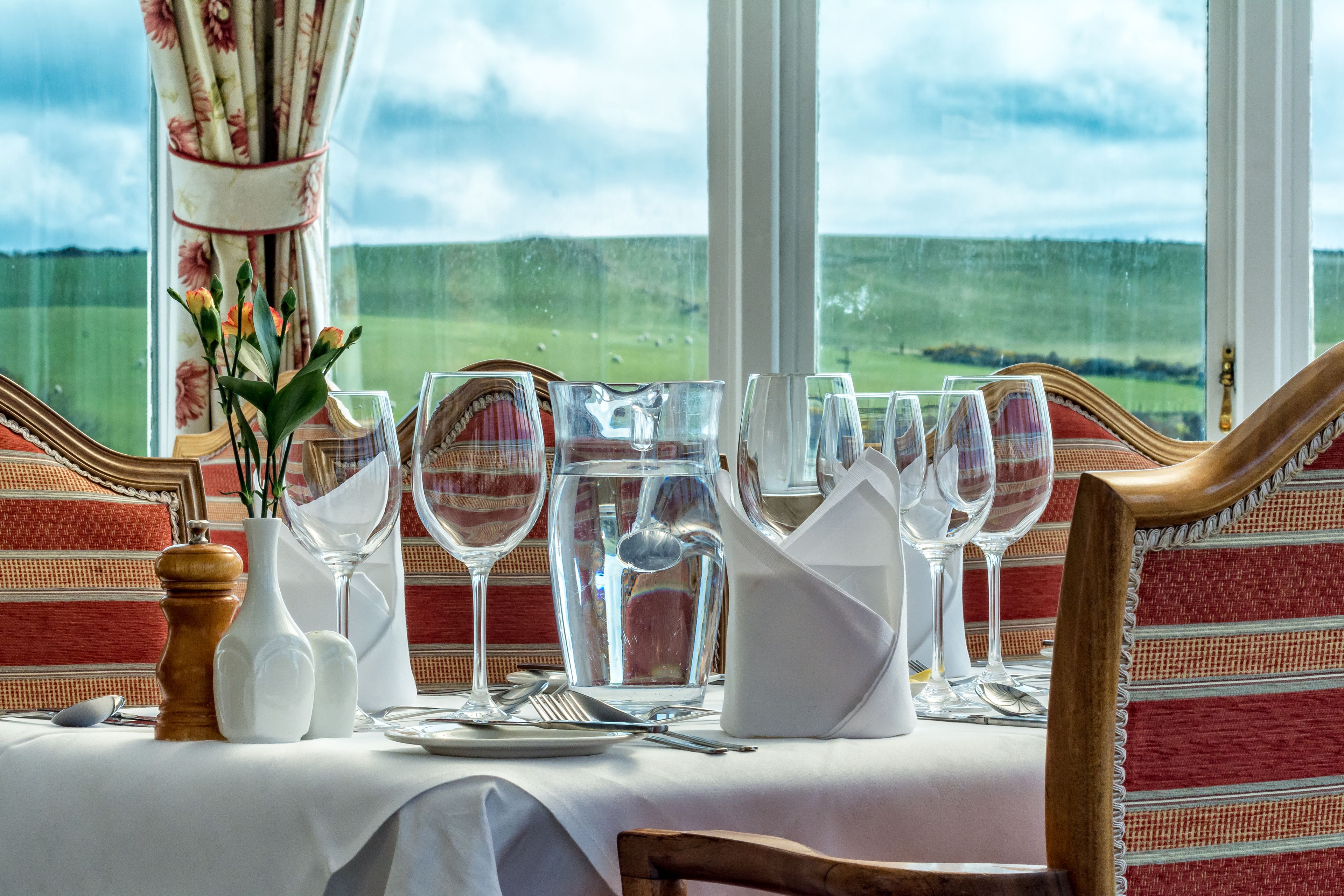 breakfast, lunch, dinner served; local cuisine