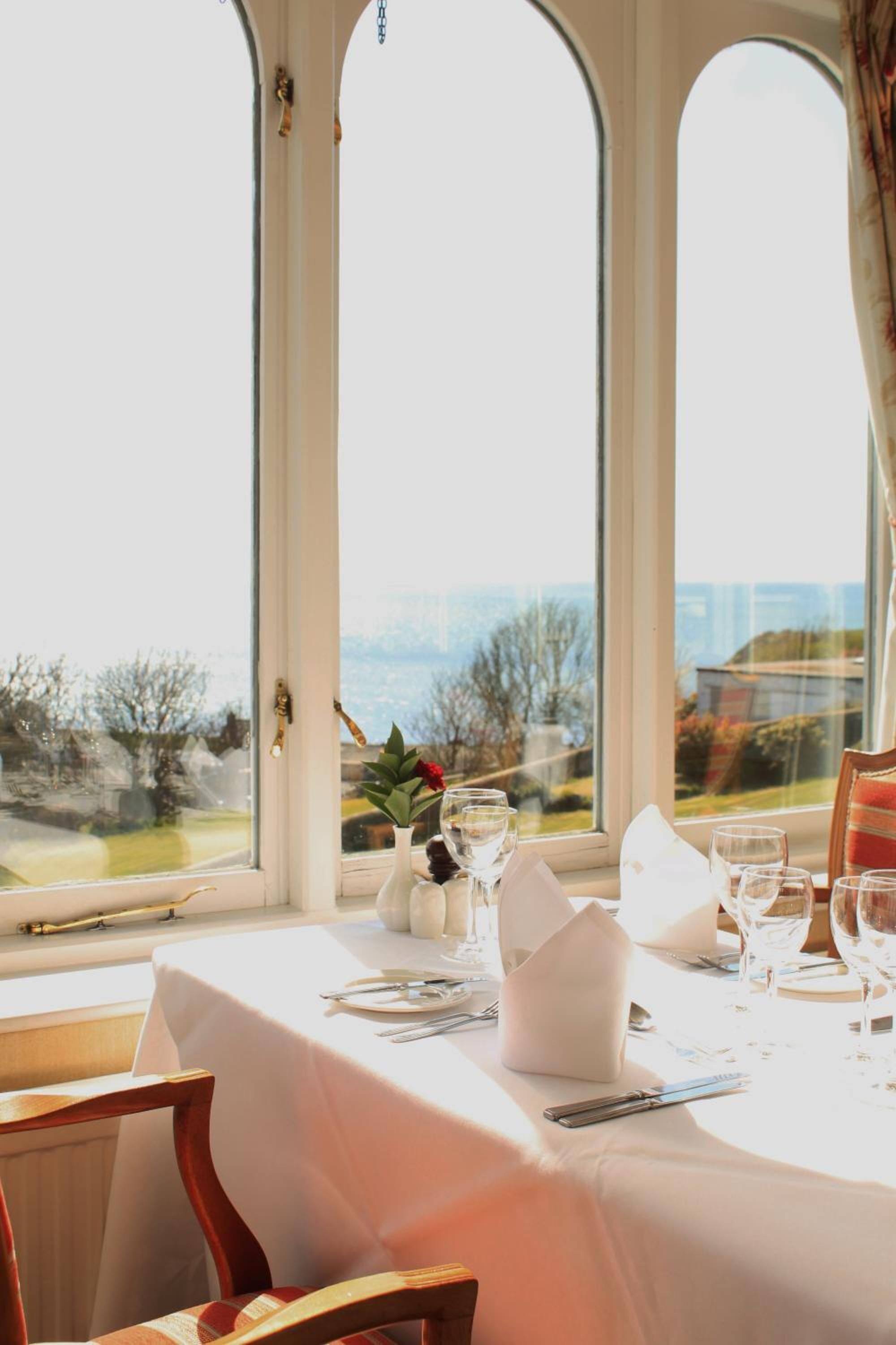 breakfast, lunch, dinner served; local cuisine