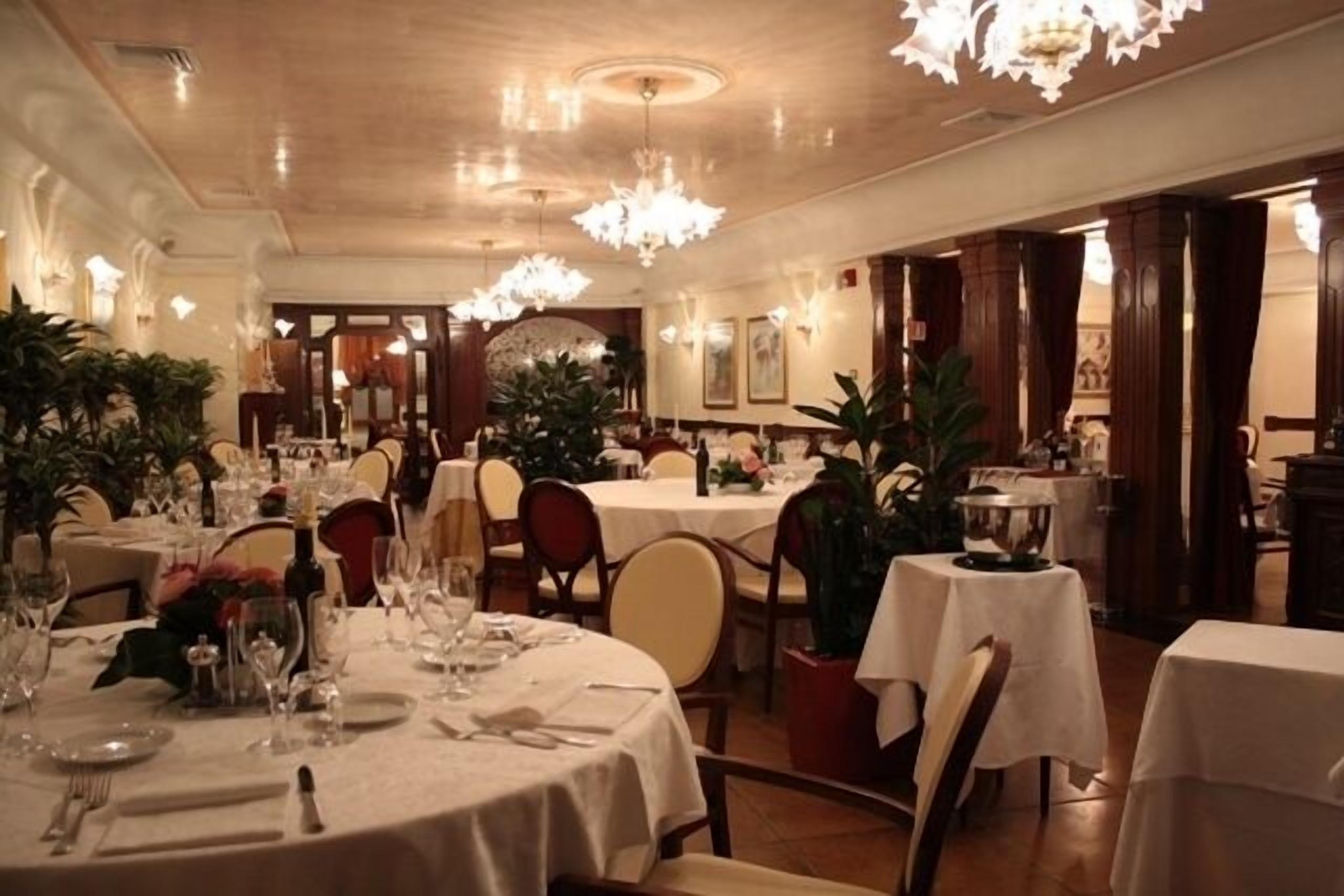 Frühstück, Mittagessen und Abendessen