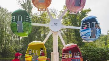 Área de juegos infantiles al aire libre