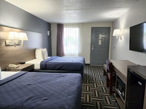 办公桌、熨斗/熨衣板、免费 WiFi、床单