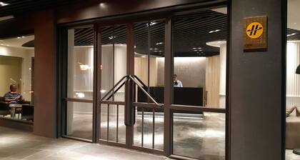 New California Hotel