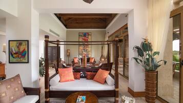 Luxury Apartment, 3 Bedrooms - Welcome Continental Breakfast Kit at arrival | Living room | 40-inch plasma TV with cable channels, TV, DVD player