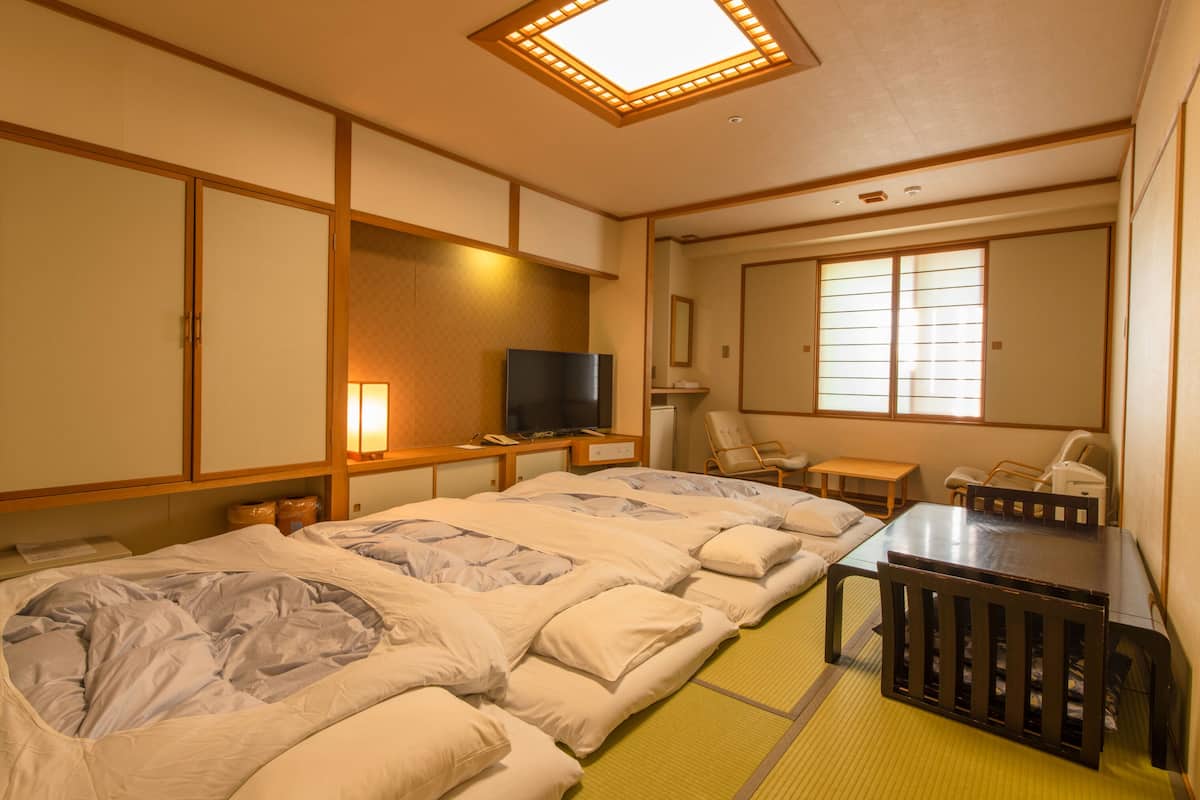1 bedroom, in-room safe, free WiFi, bed sheets