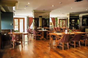 Restaurant - Nobile Hotel Premier Hill (Asunción)