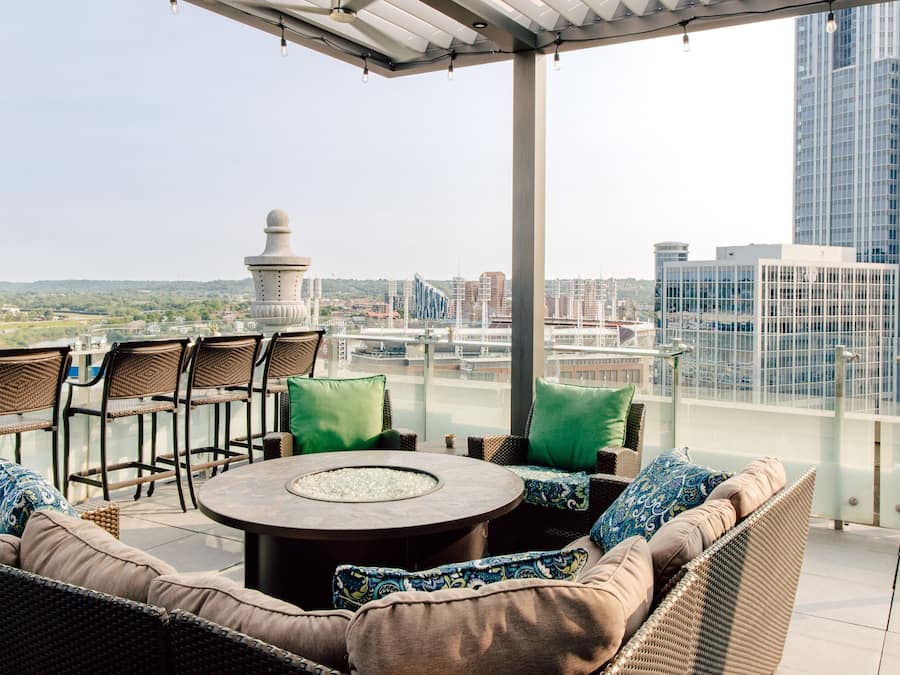 Dinner served, American cuisine