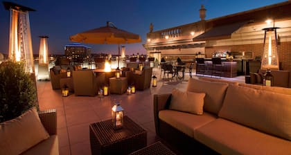 Residence Inn by Marriott Cincinnati Downtown/The Phelps