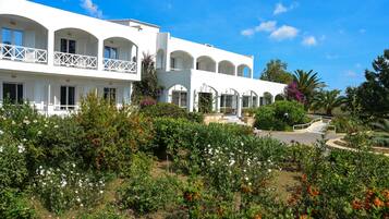 EntrĂ©e de lâhĂ©bergement