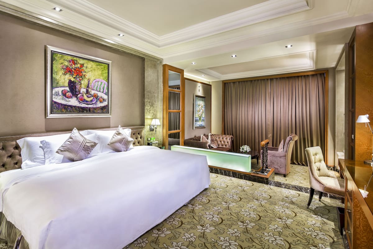 Premium bedding, minibar, in-room safe, individually decorated