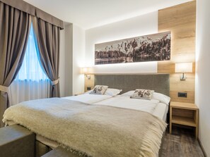 Family Apartment, Annex Building