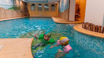 Piscine couverte