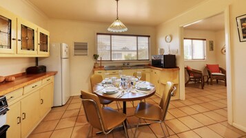 Cottage 405 | Private kitchen