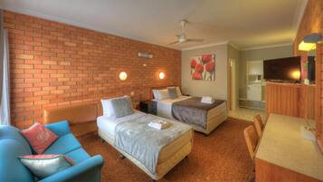 Escritorio y wifi gratis