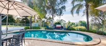 Commercial Golf Resort