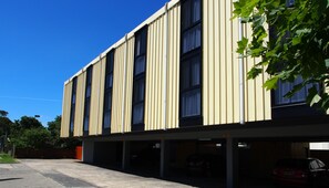 Exterior detail - City Beach Motel (Wollongong)
