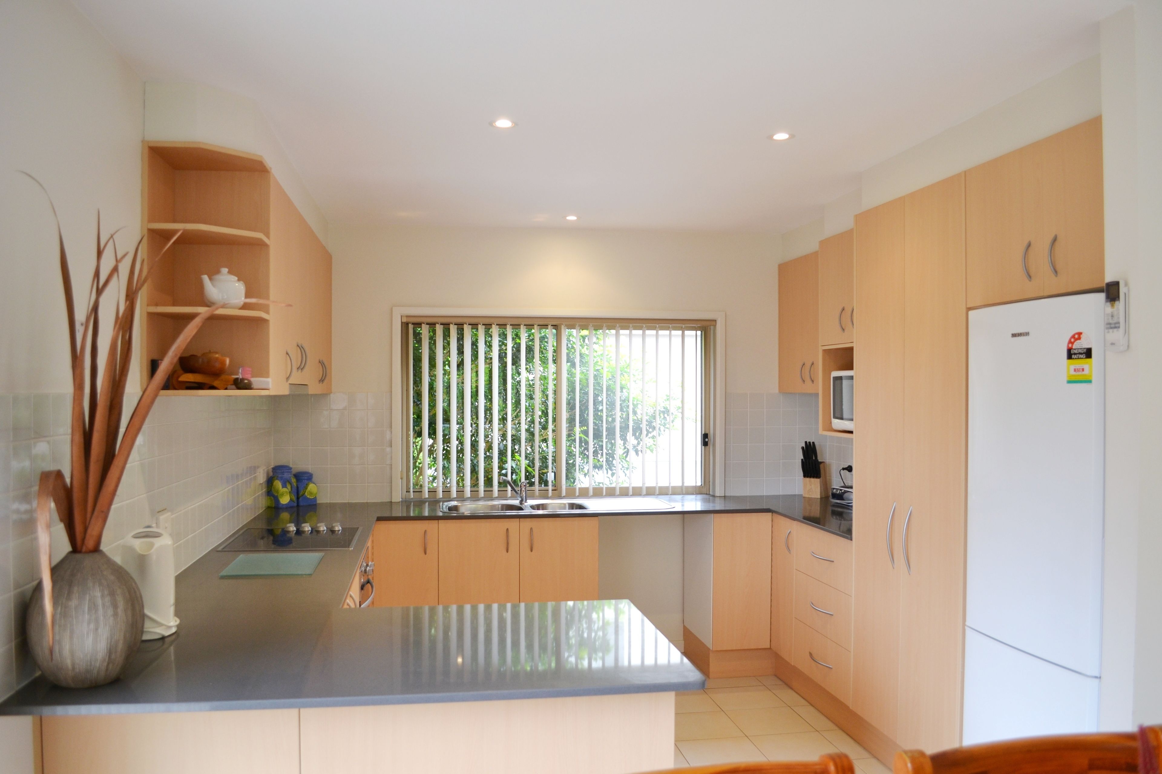 Standard Apartment, 1 Bedroom, Non Smoking, Kitchen (Townhouse min 2) | Individually furnished, iron/ironing board, free WiFi, bed sheets