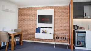 Interior - Bluegum Motel (Dubbo)
