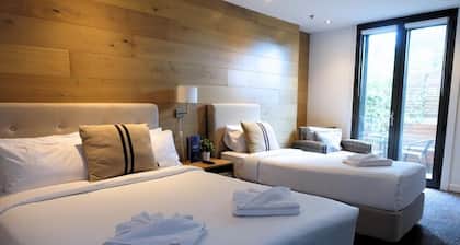 Crown Hotel Surry Hills
