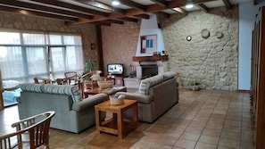 Flat-screen TV - Hotel Rustico Prado Da Viña (Fisterra)