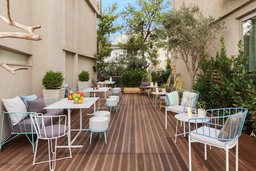 COCO-MAT Hotel Nafsika by null