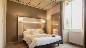 Unclassified image, 4 of 43, button - Hotel Family and Spa (Meyrueis)