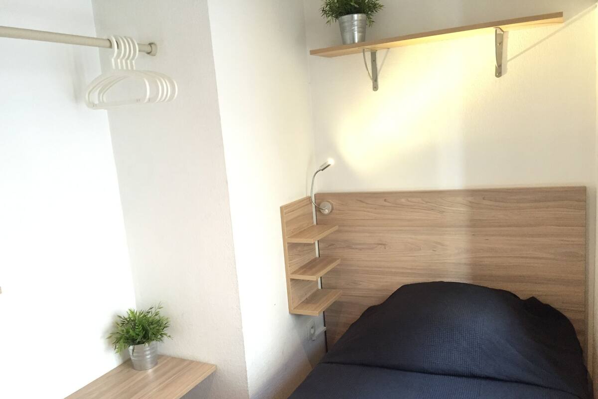 Iron/ironing board (on request), WiFi (free)