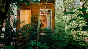 Tree House, Terrace (Glass Dome) | Bathroom | Shower, towels, soap, shampoo