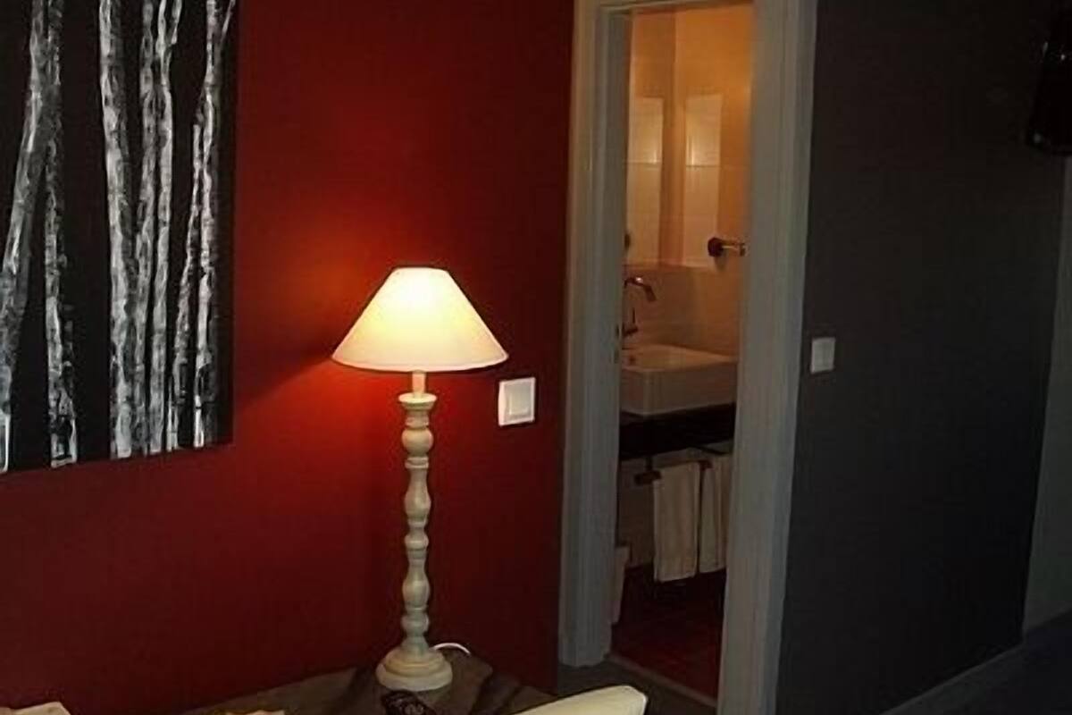 comfort double room | desk, free cots/infant beds, rollaway beds, free wifi