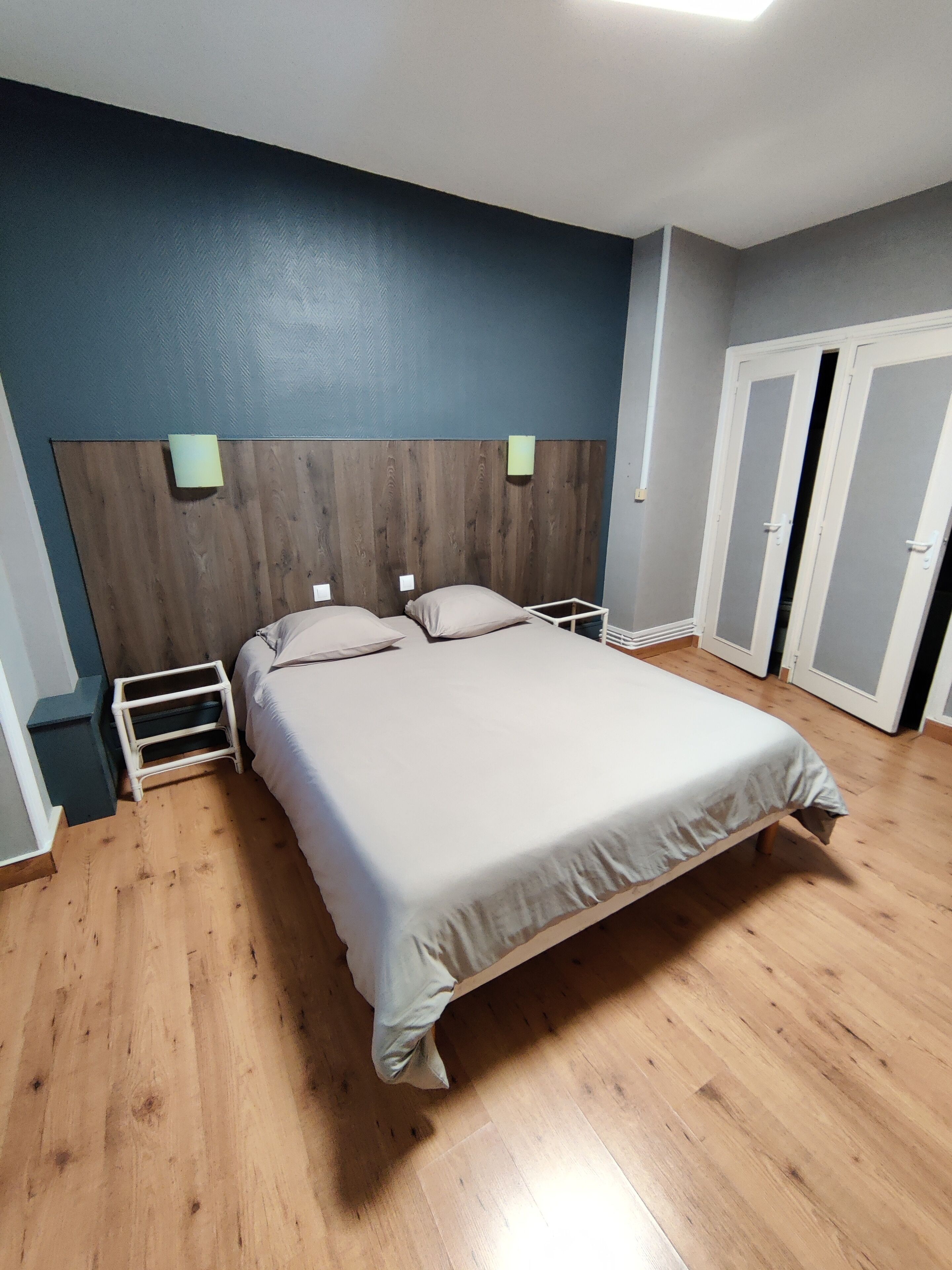 individually decorated, desk, blackout curtains, soundproofing