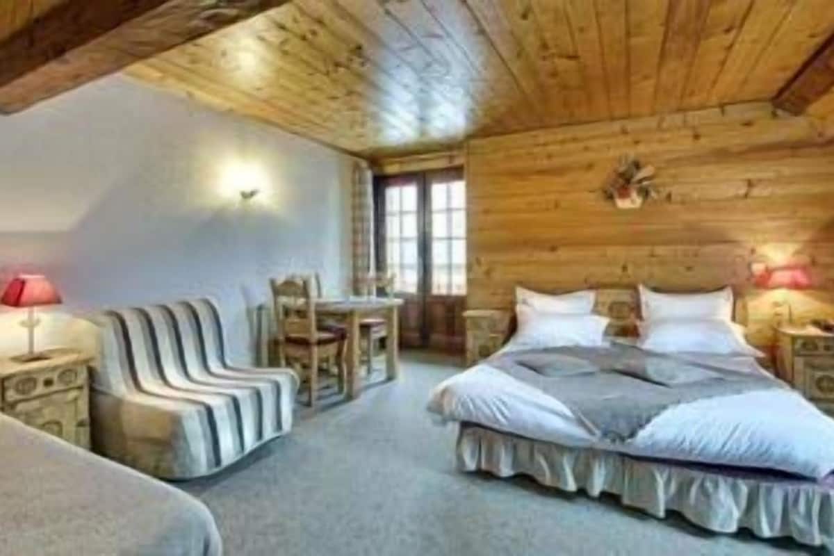 in-room safe, desk, free cots/infant beds, free wifi