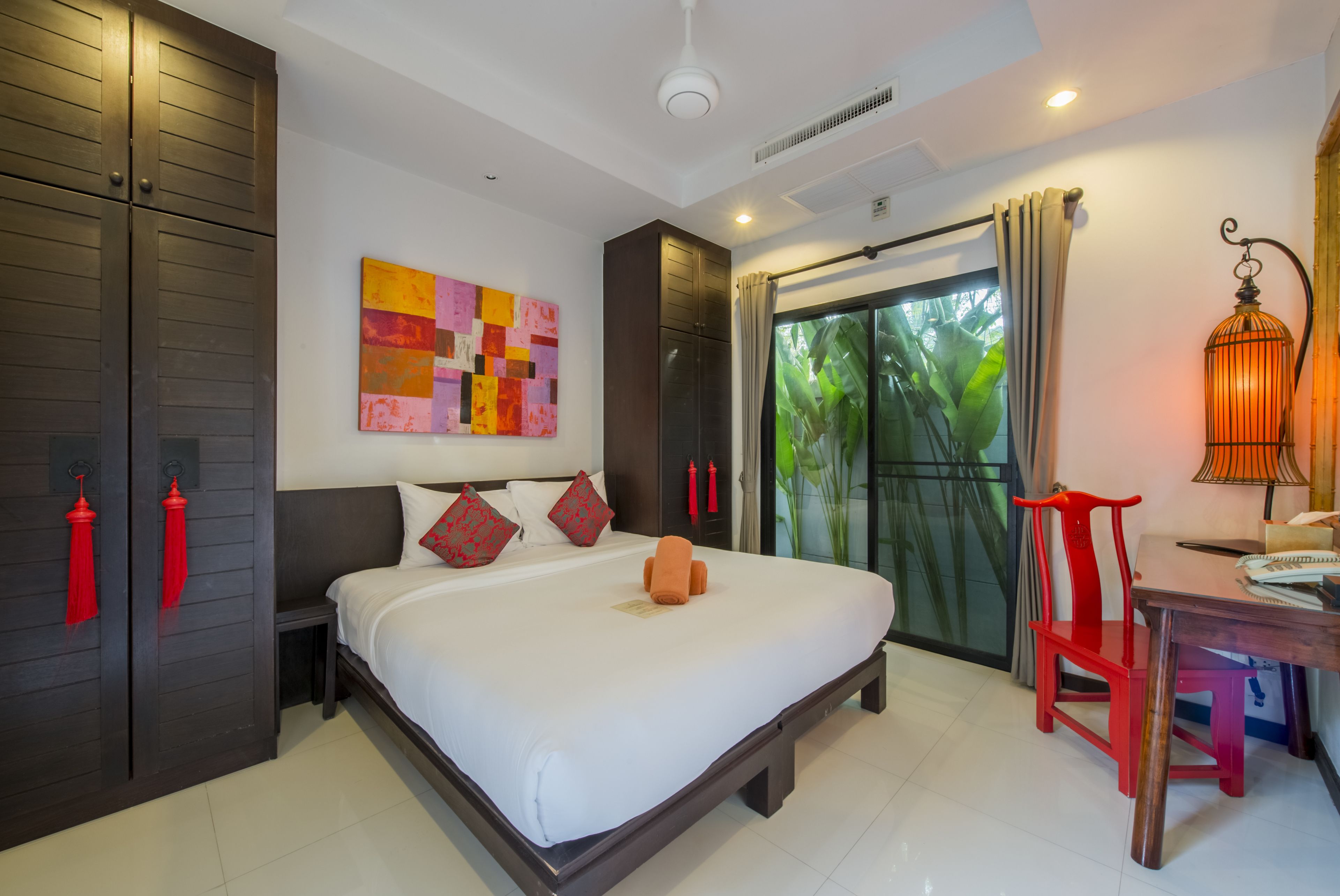 1 bedroom, premium bedding, pillowtop beds, in-room safe