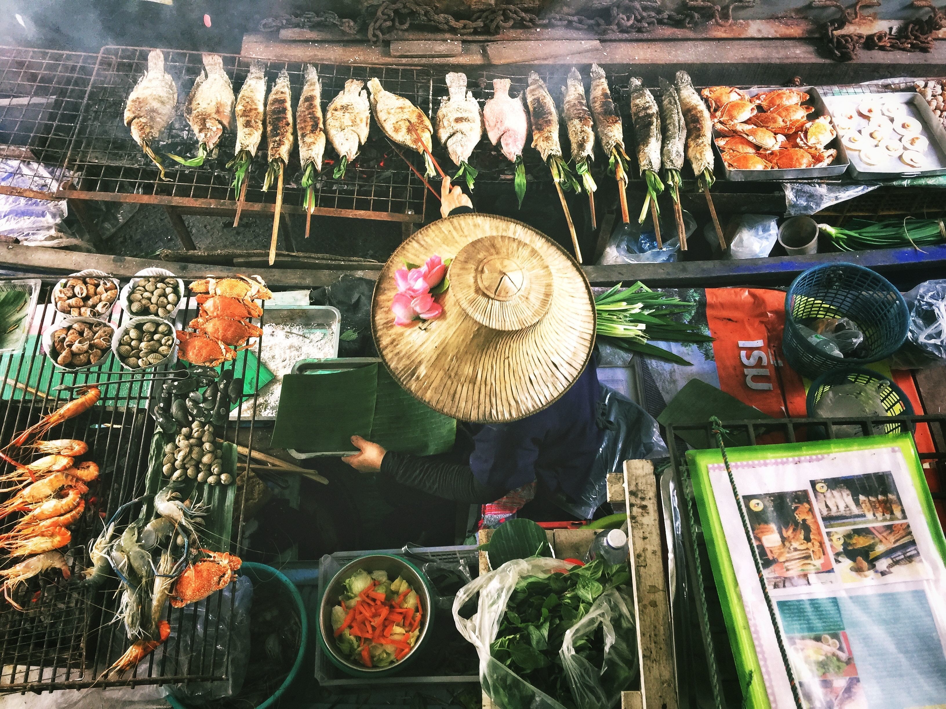 Trung tâm thương mại