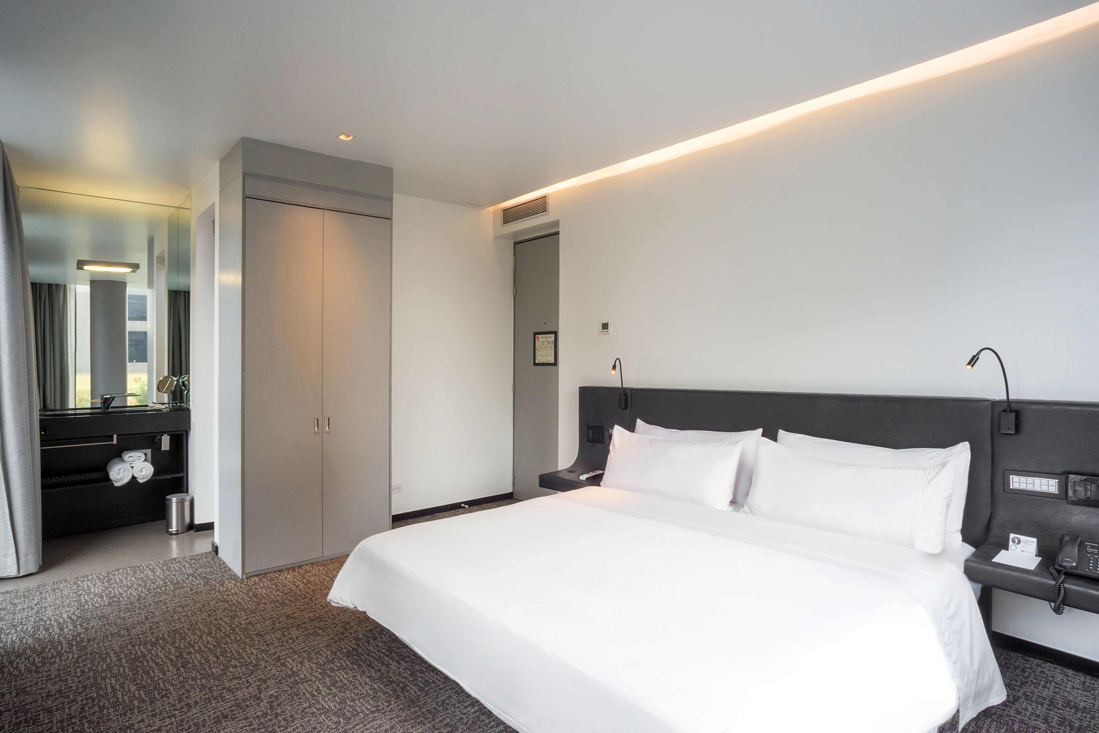 Photo - GHL Collection 93