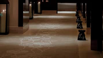 Couples treatment room(s), sauna, hot tub, body treatments