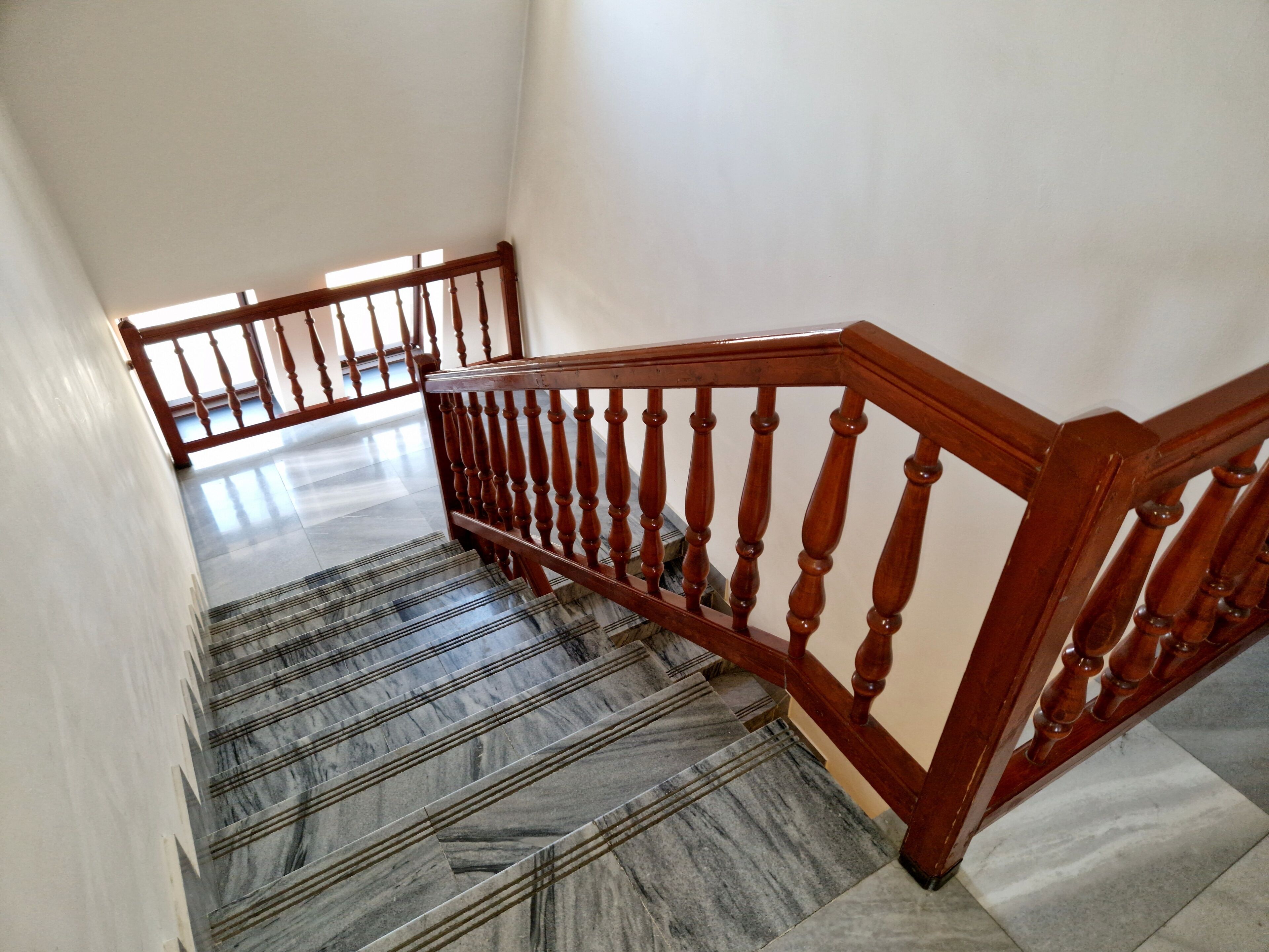 economy twin room | 1 bedroom, in-room safe, desk, soundproofing