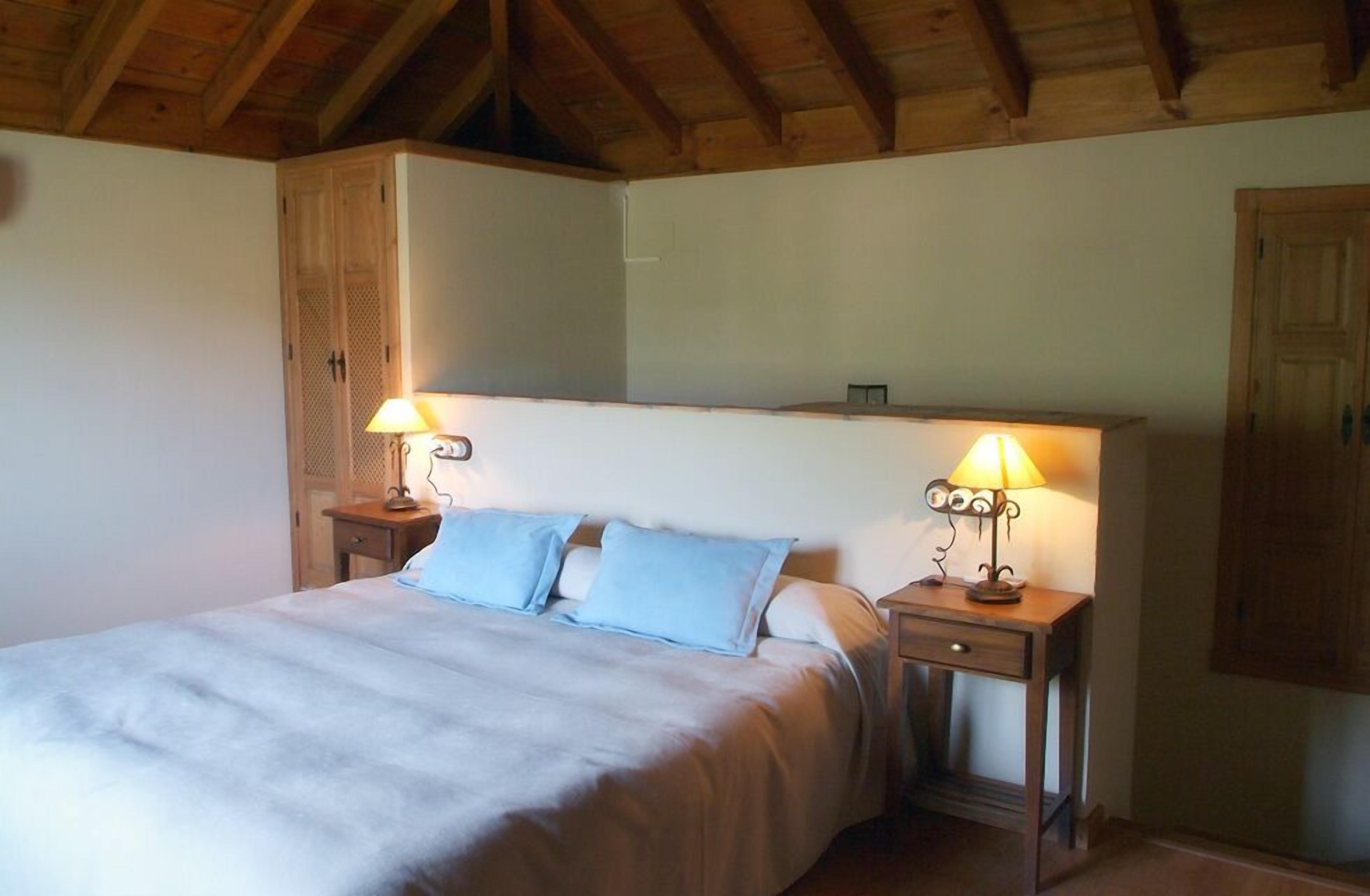 minibar, in-room safe, desk, cots/infant beds