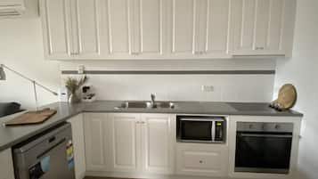 Appartement Exécutif, 1 chambre, cuisine, vue ville (Unit 6) | Cuisine privée