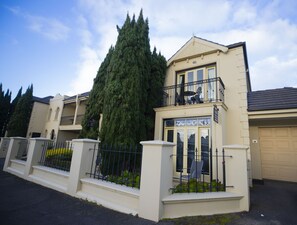 Exterior - Banyan Place (Warrnambool)