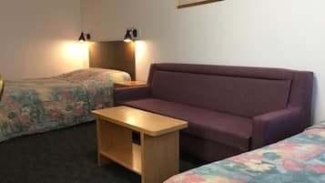 Family Room | Free WiFi, bed sheets