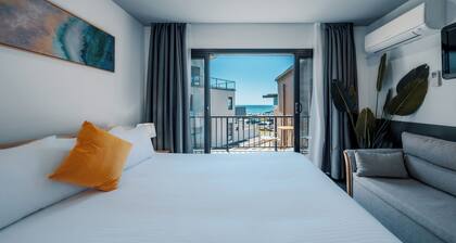 Mollymook Shored Hotel