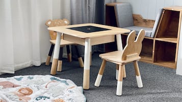 Suite superior | 1 habitación, caja de seguridad en la habitación y escritorio