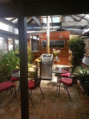 Terrace/patio - Adamsons Riverside Accommodation (Margaret River)